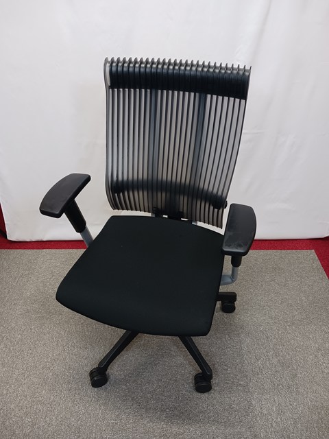 イトーキ イトーキスピーナチェアエラストマータイプ 中古家具 栃木県 リユース・ショウジ
