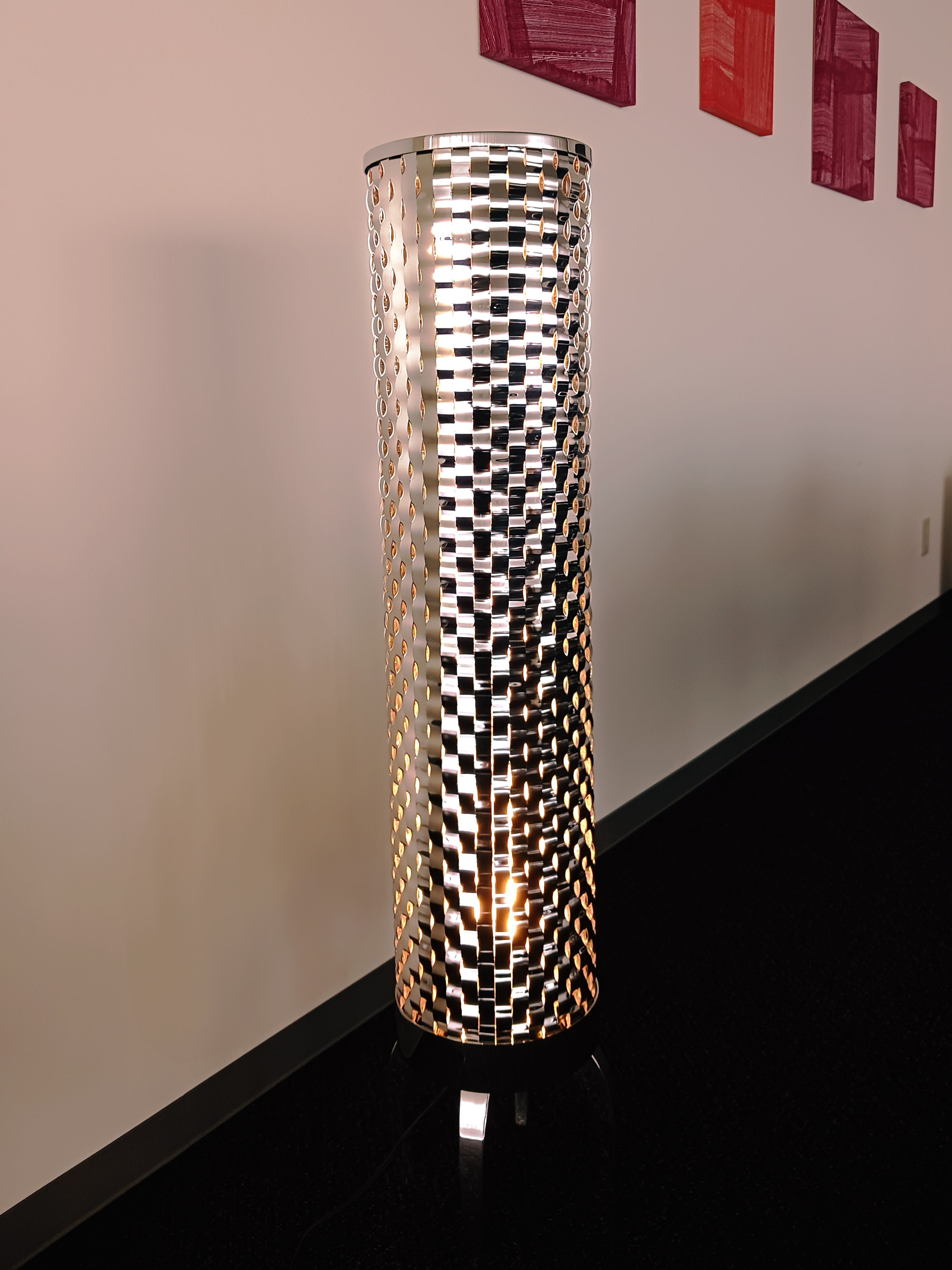 ステンレス、間接照明の写真2